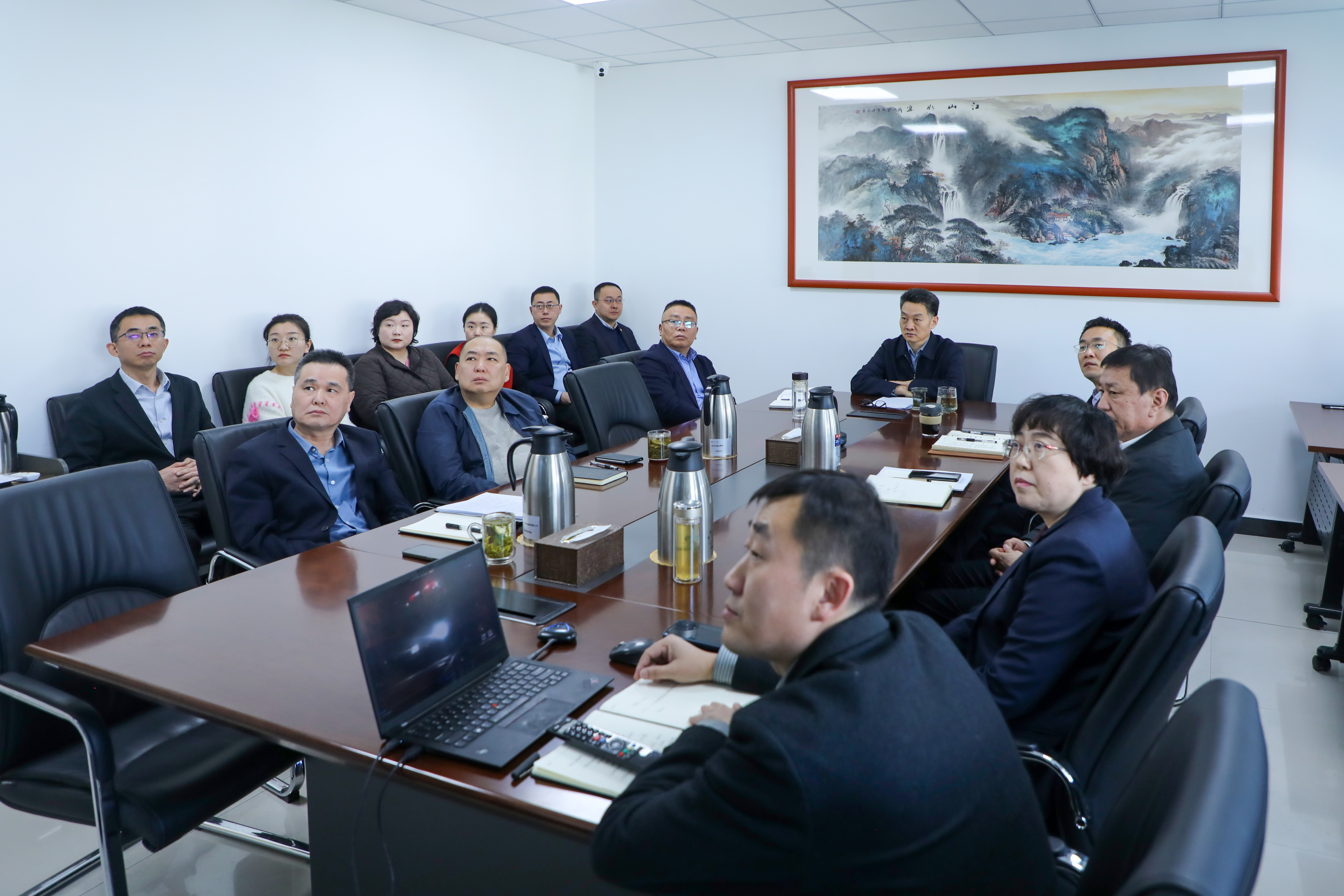 83a3800a17d45a4fac17ee9ed9cc30ff.jpg 83a3800a17d45a4fac17ee9ed9cc30ff.jpg