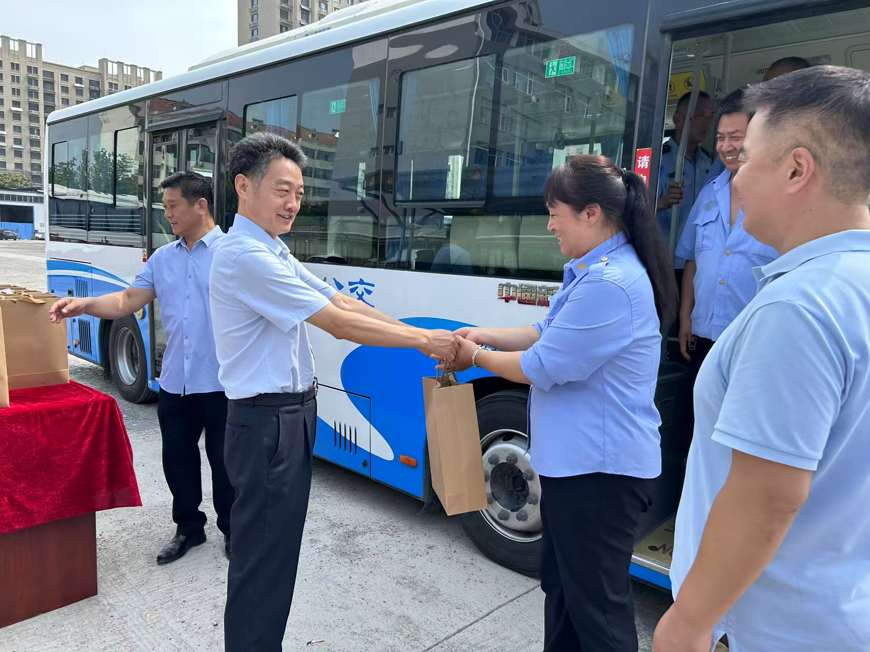 e578ae9966b3d6d60fc2c7bf7c6e2f5c.jpg e578ae9966b3d6d60fc2c7bf7c6e2f5c.jpg